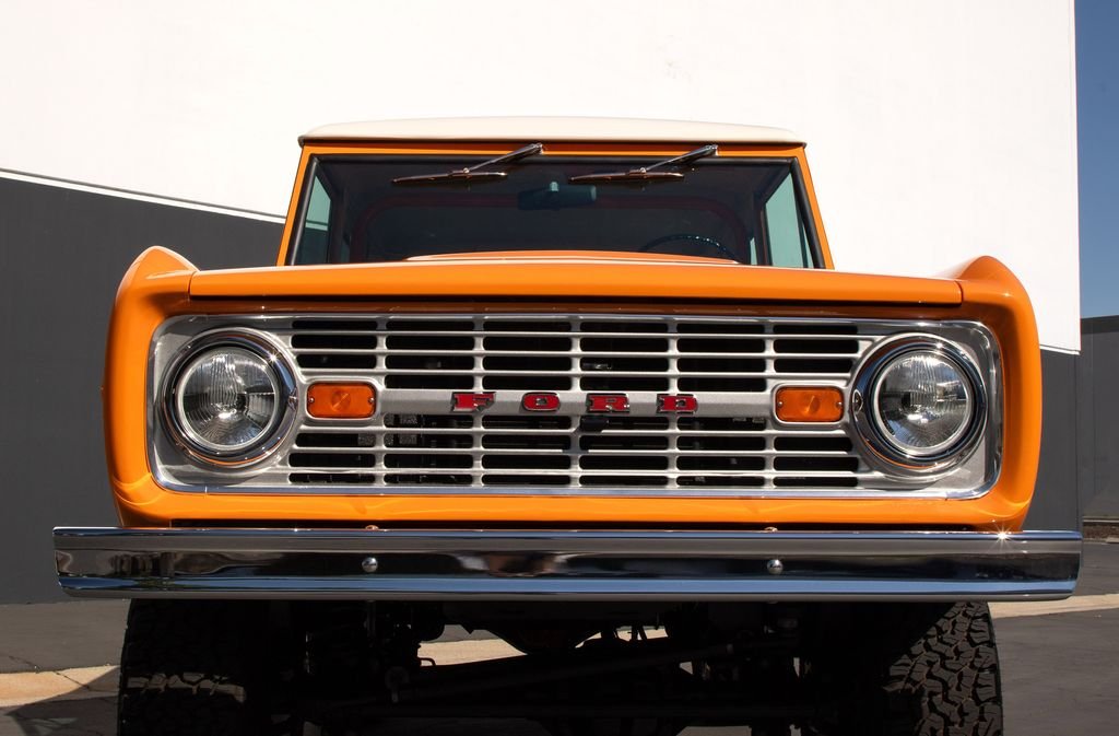 Used 1974 Orange Ford Ranger image 10