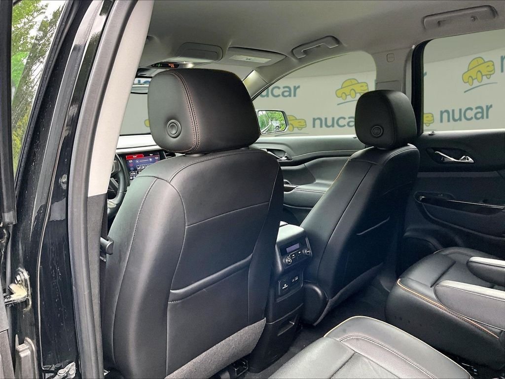 Used 2023 Black GMC AT4 image 21