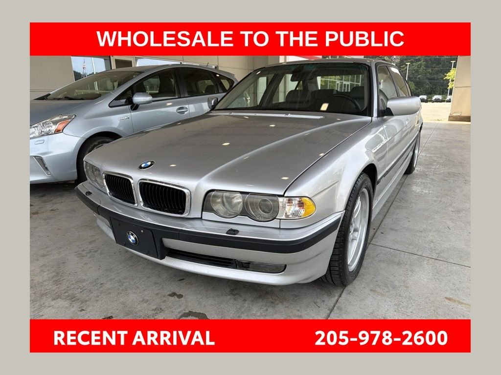 Used 2001 Gray BMW 740iL image 1