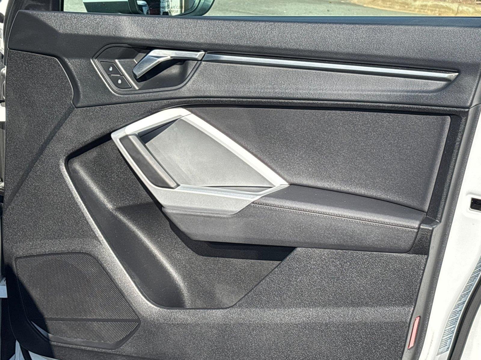 Used 2025  Audi S line Premium image 38