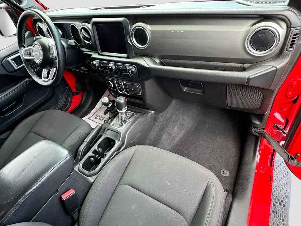 Used 2022 Red Jeep Unlimited Sahara image 34