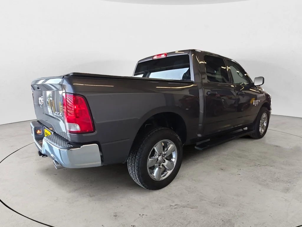 Used 2019 Gray Ram Tradesman image 5