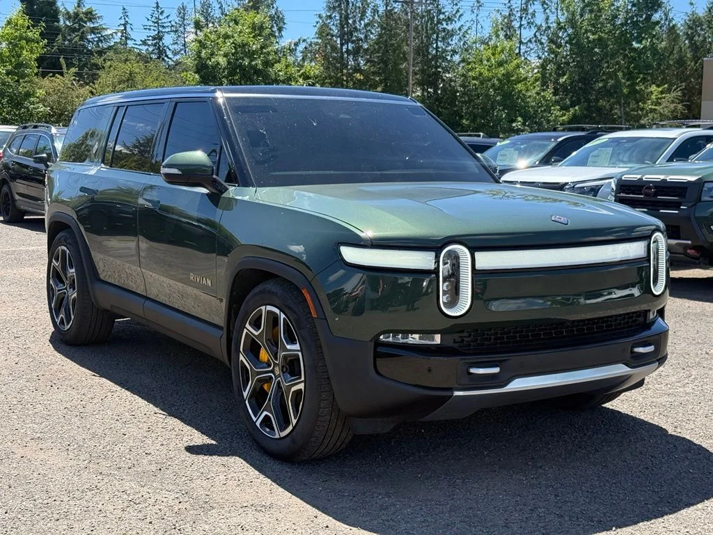 Used 2024 Green Rivian Adventure image 1