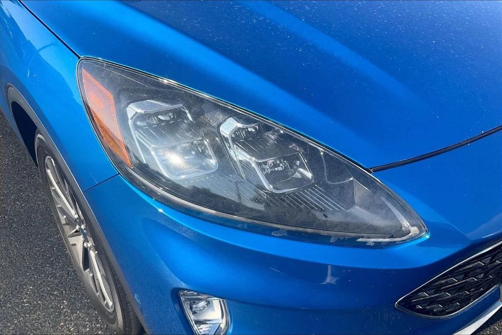 Used 2020 Blue Ford Titanium image 28