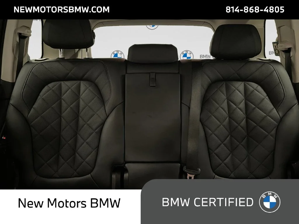 Used 2024 Skyscraper Gray Metallic BMW xDrive40i image 13