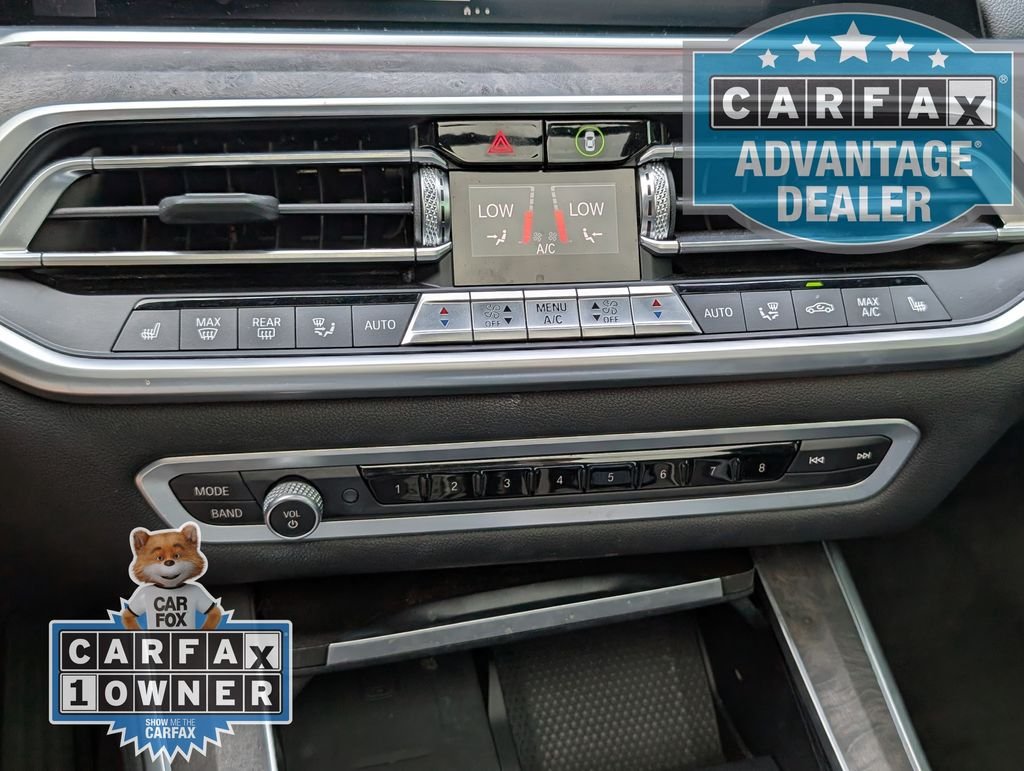 Used 2019 Black BMW xDrive40i image 10