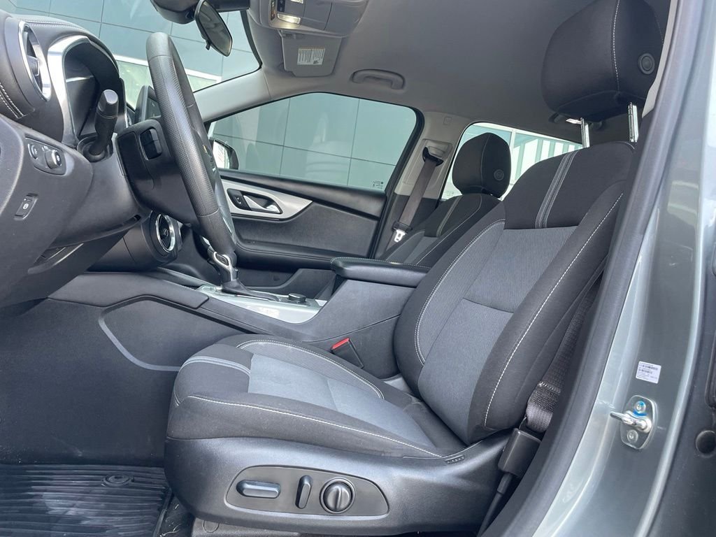 Used 2024 Gray Chevrolet LT image 10