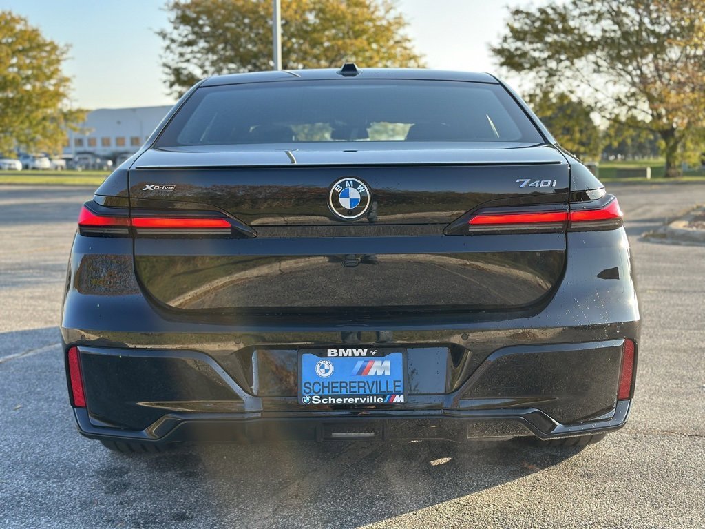 2026 Bmw 740i xDrive Sedan photo 4