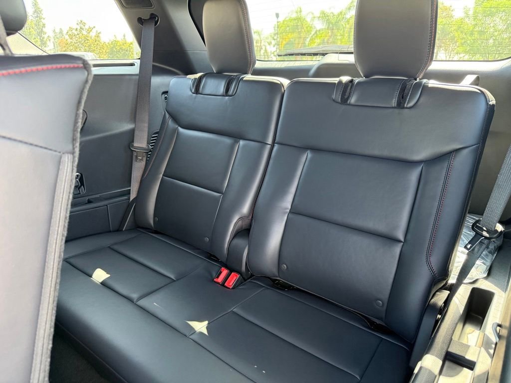New 2027 Vapor Blue Metallic Ford ST-Line image 7