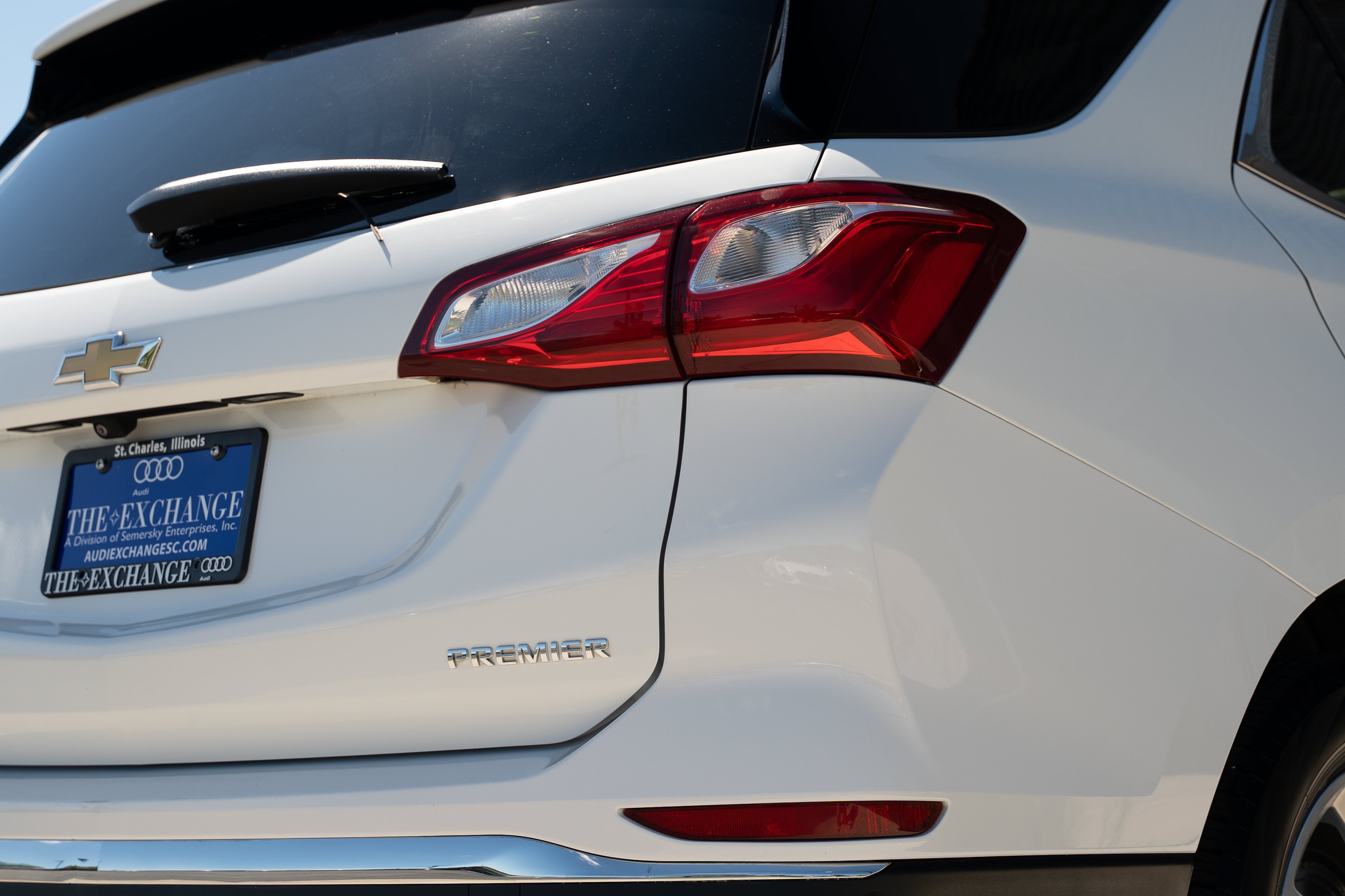 Used 2020 Summit White Chevrolet Premier image 28