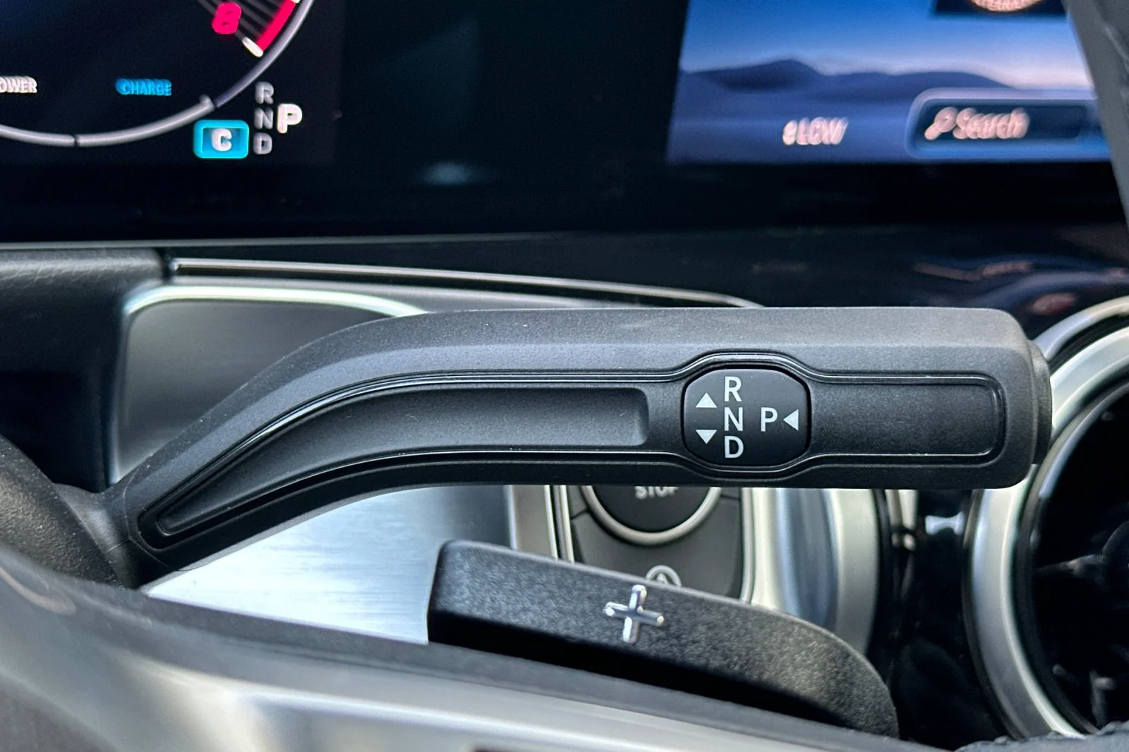 New 2026 Polar White Mercedes-Benz GLB 250 image 18