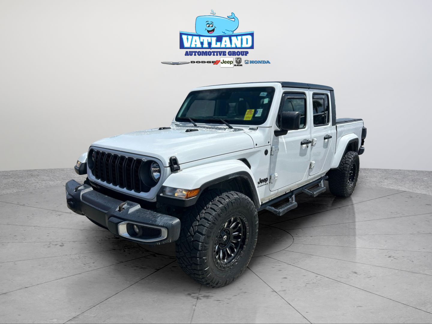 Used 2024 White Jeep Sport S image 20