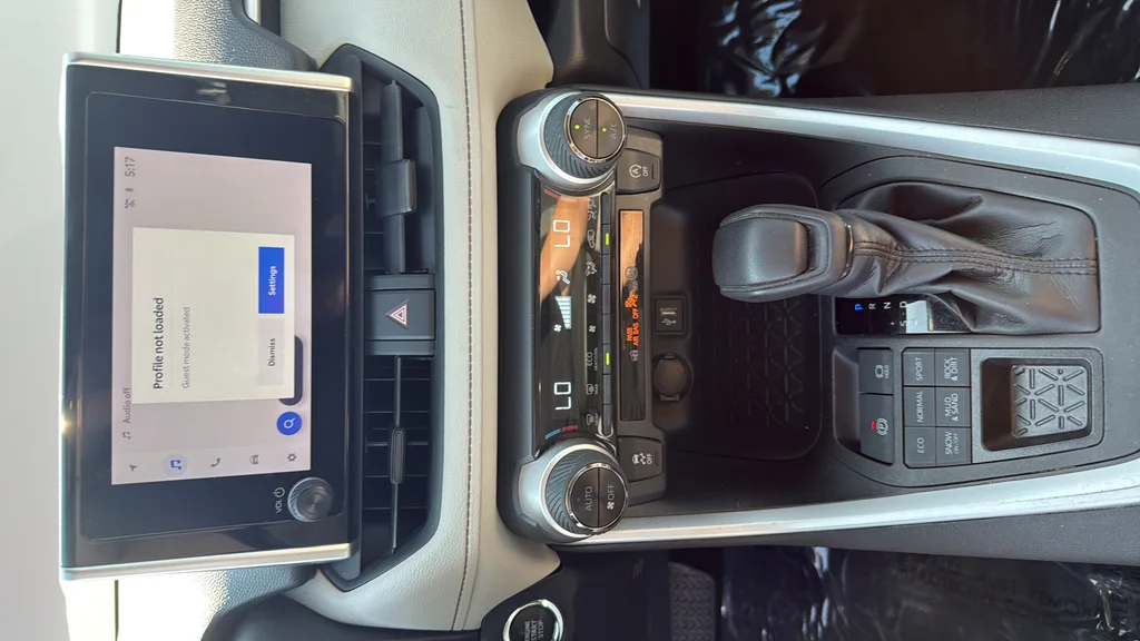 Used 2023 White Toyota XLE image 19
