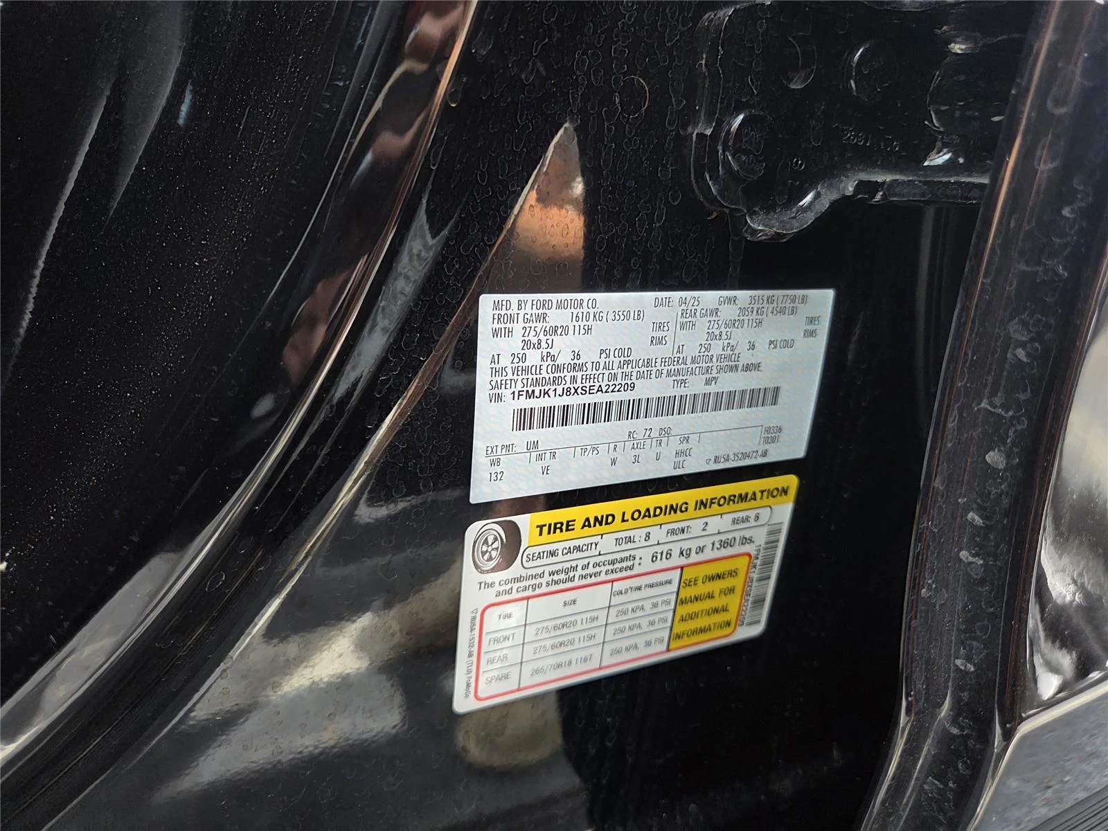Used 2025 Agate Black Ford Active image 36