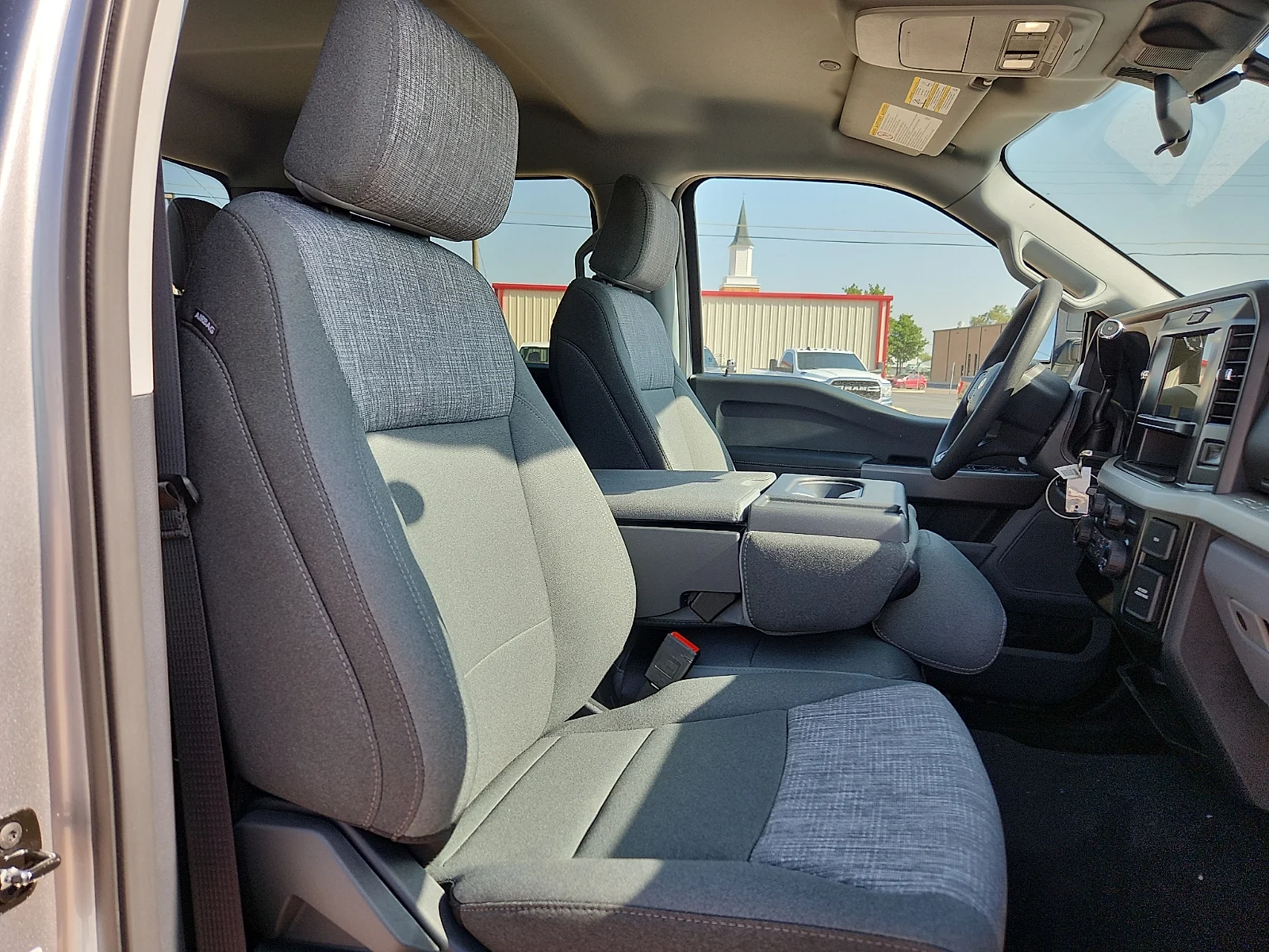 New 2026 Agate Black Metallic Ford XLT image 20
