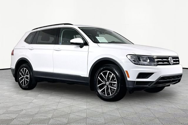 Used 2021 White Volkswagen 2.0T SE image 3