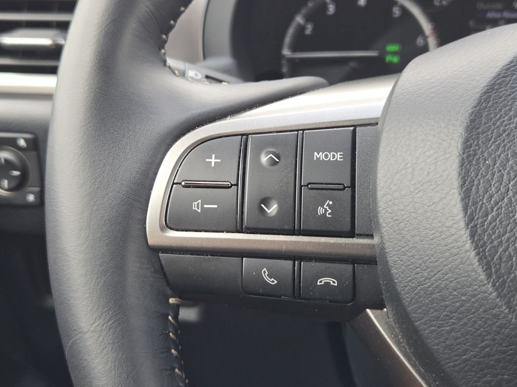 Certified Used 2023 ATOMIC SILVER Lexus 460 image 28