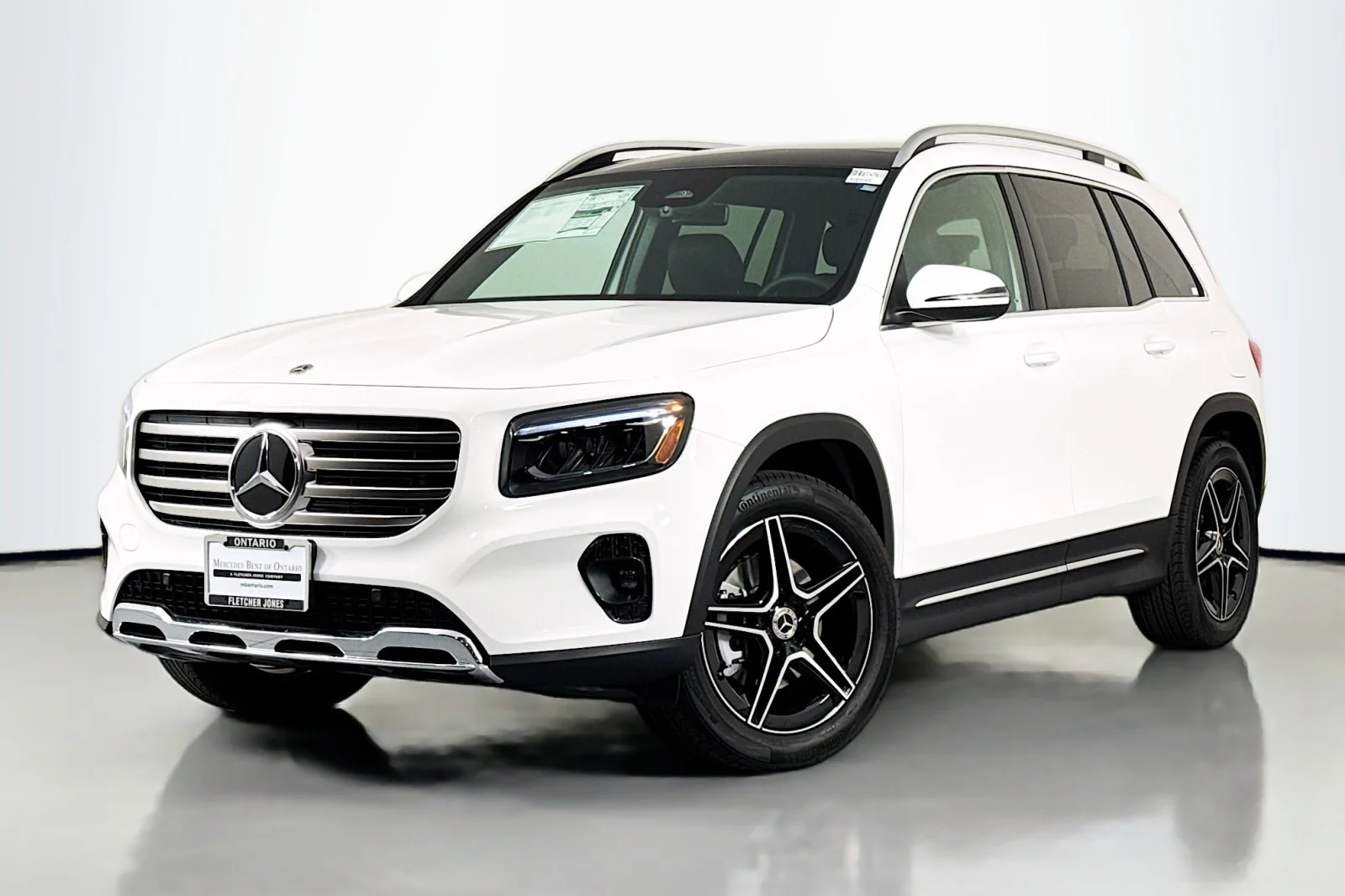 2026 Mercedes-Benz GLB GLB 250's photo