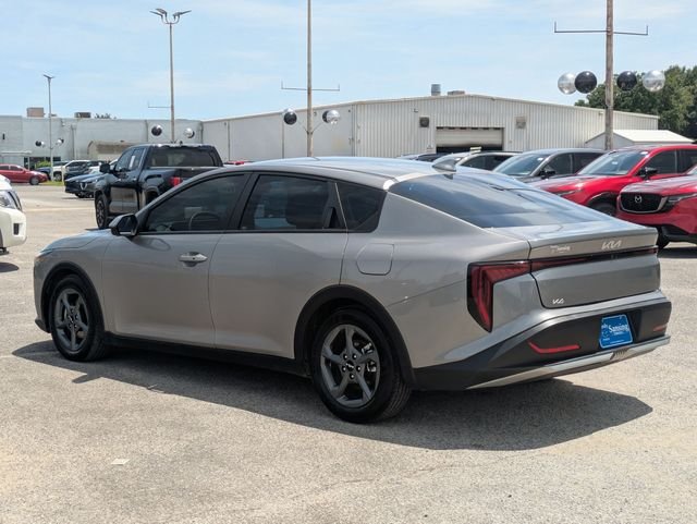 Used 2025 Gray Kia LXS image 3