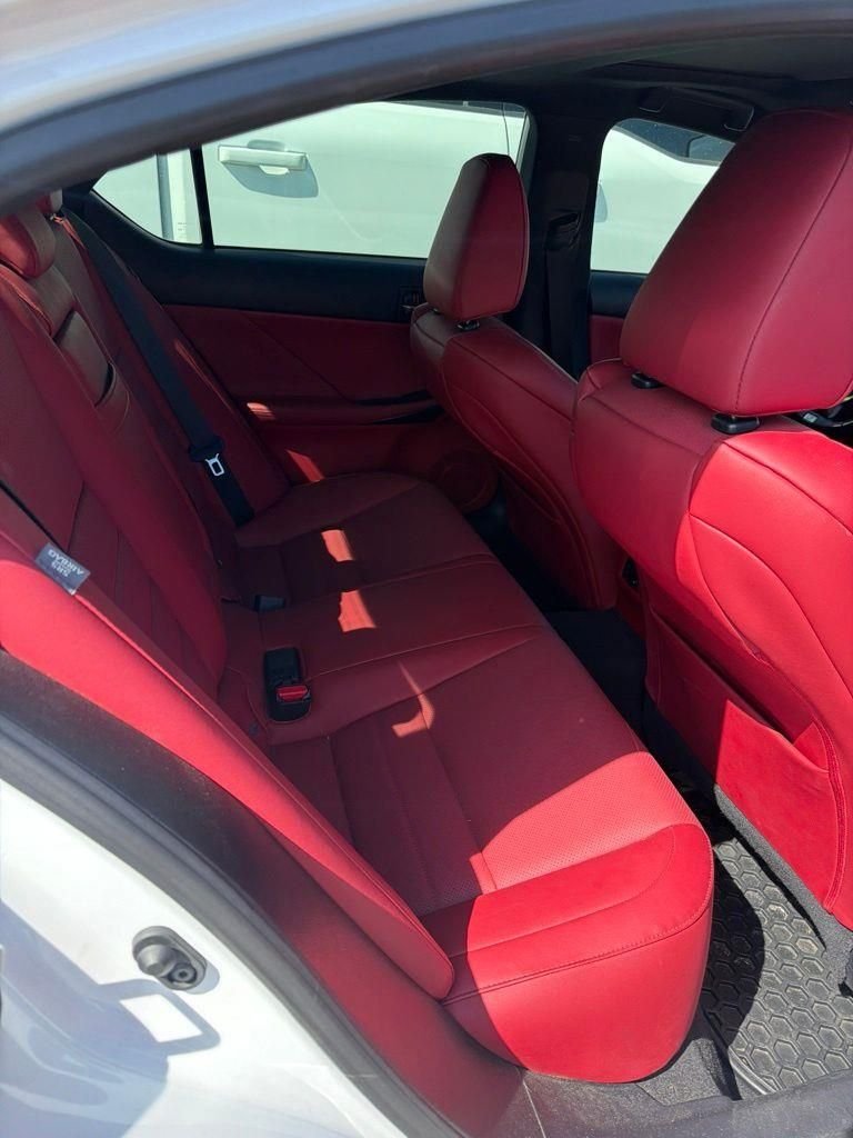 Used 2021 Ultra White Lexus 300 image 7