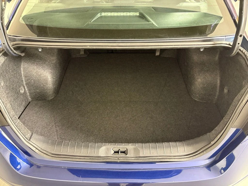 Used 2024 Blue Nissan 2.5 SR image 18