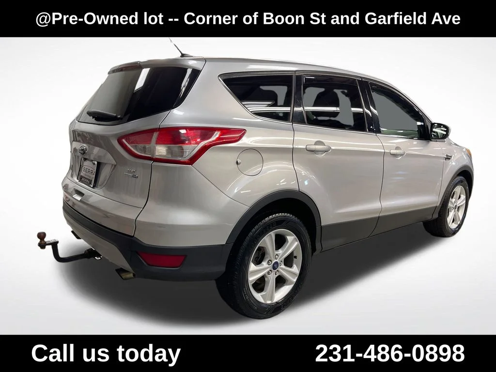 Used 2015 Silver Ford SE image 10