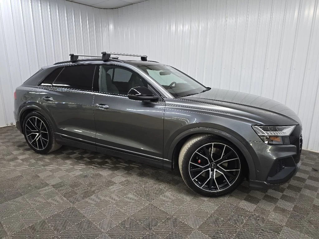 2021 Audi SQ8 Prestige's photo