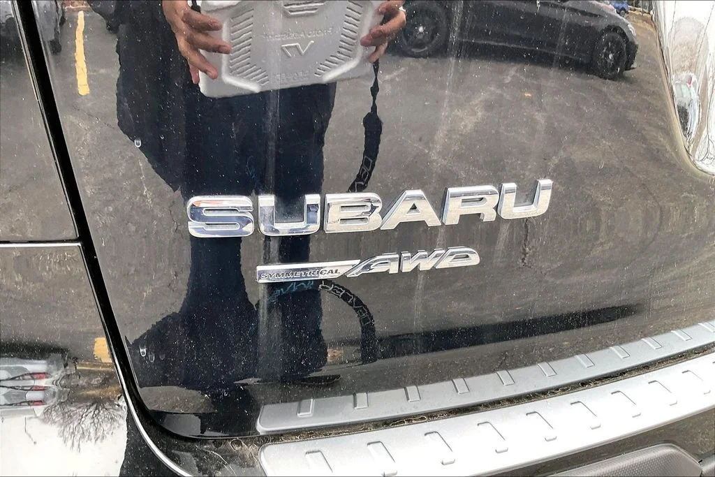 2024 Subaru Ascent Limited - Photo 35