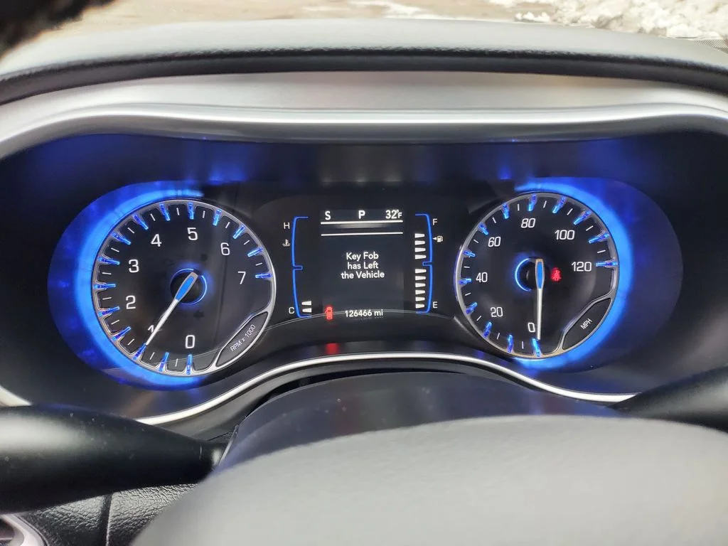 Used 2019 Black Chrysler Touring Plus image 14