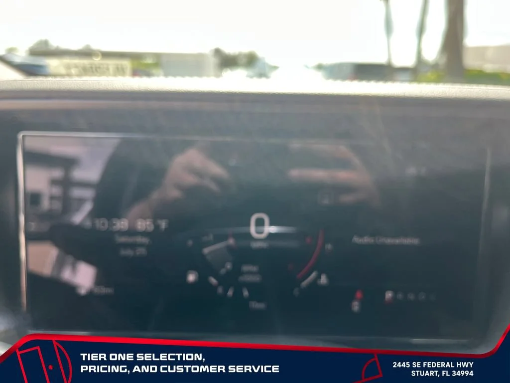 New 2027 Summit White GMC FWD Elevation image 17