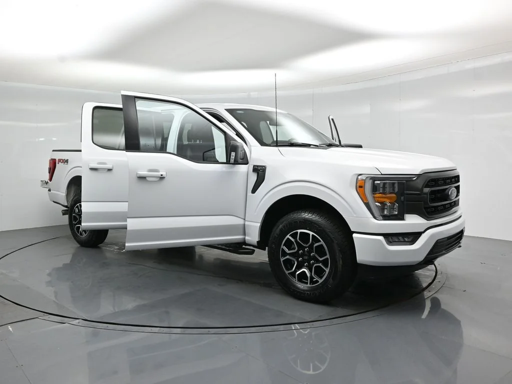 Certified Used 2023 White Ford XLT image 30