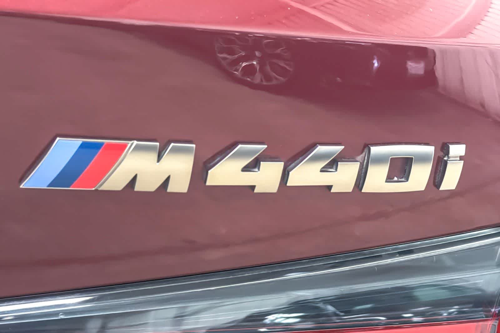 Used 2022 Aventurin Red Metallic BMW M440i xDrive image 27