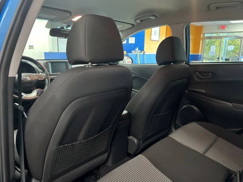 Used 2018 Blue Hyundai SEL image 16