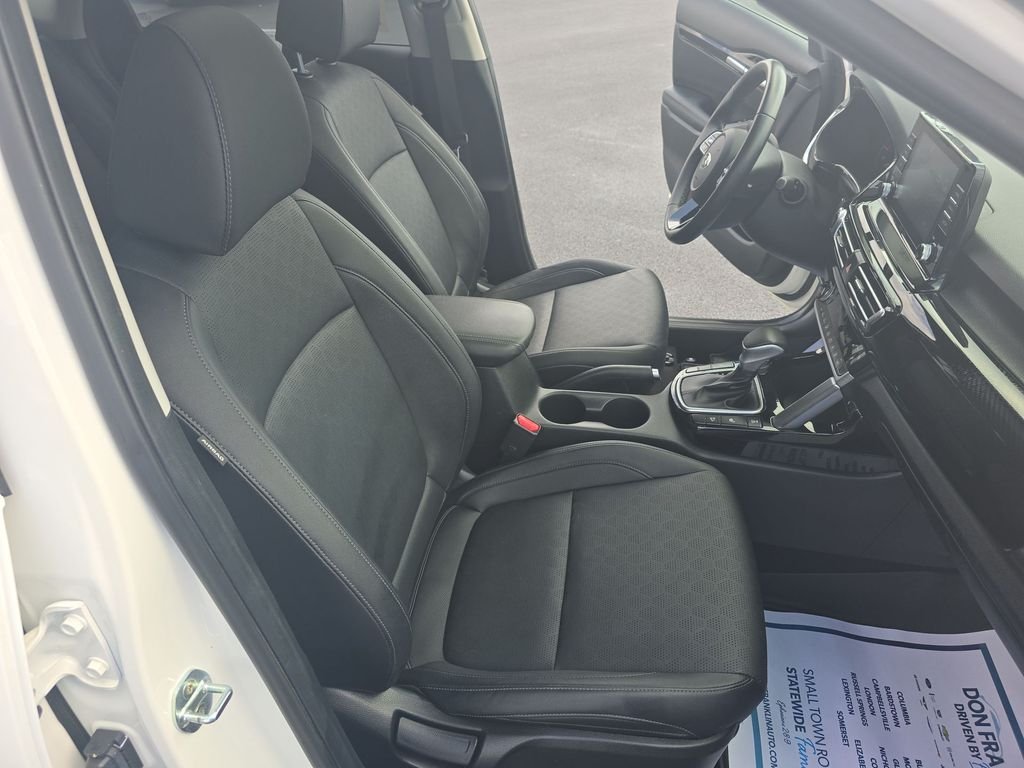2021 Kia Seltos EX - Photo 24