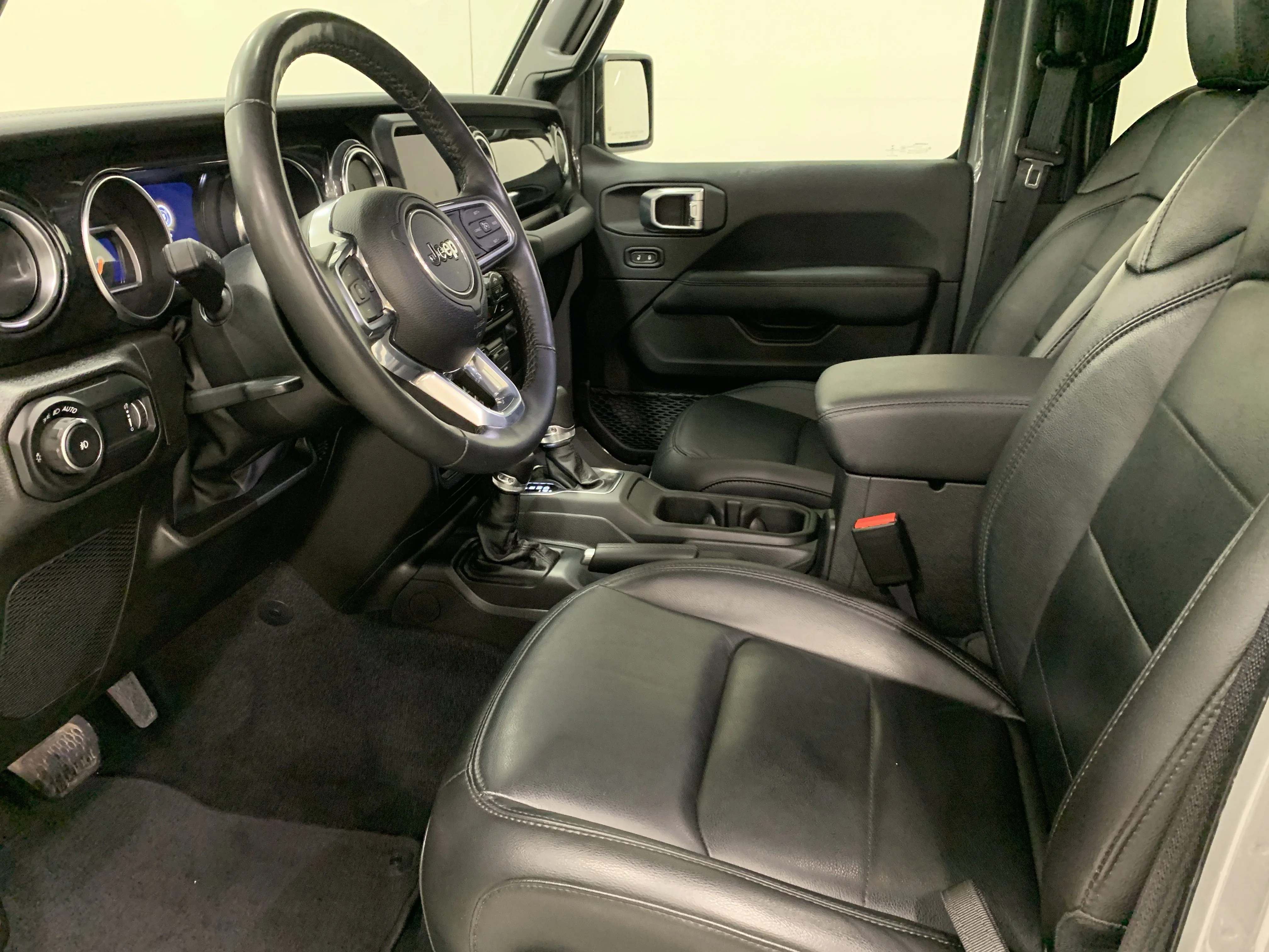 Certified Used 2023 Black Jeep Sahara Altitude * Leather * image 8