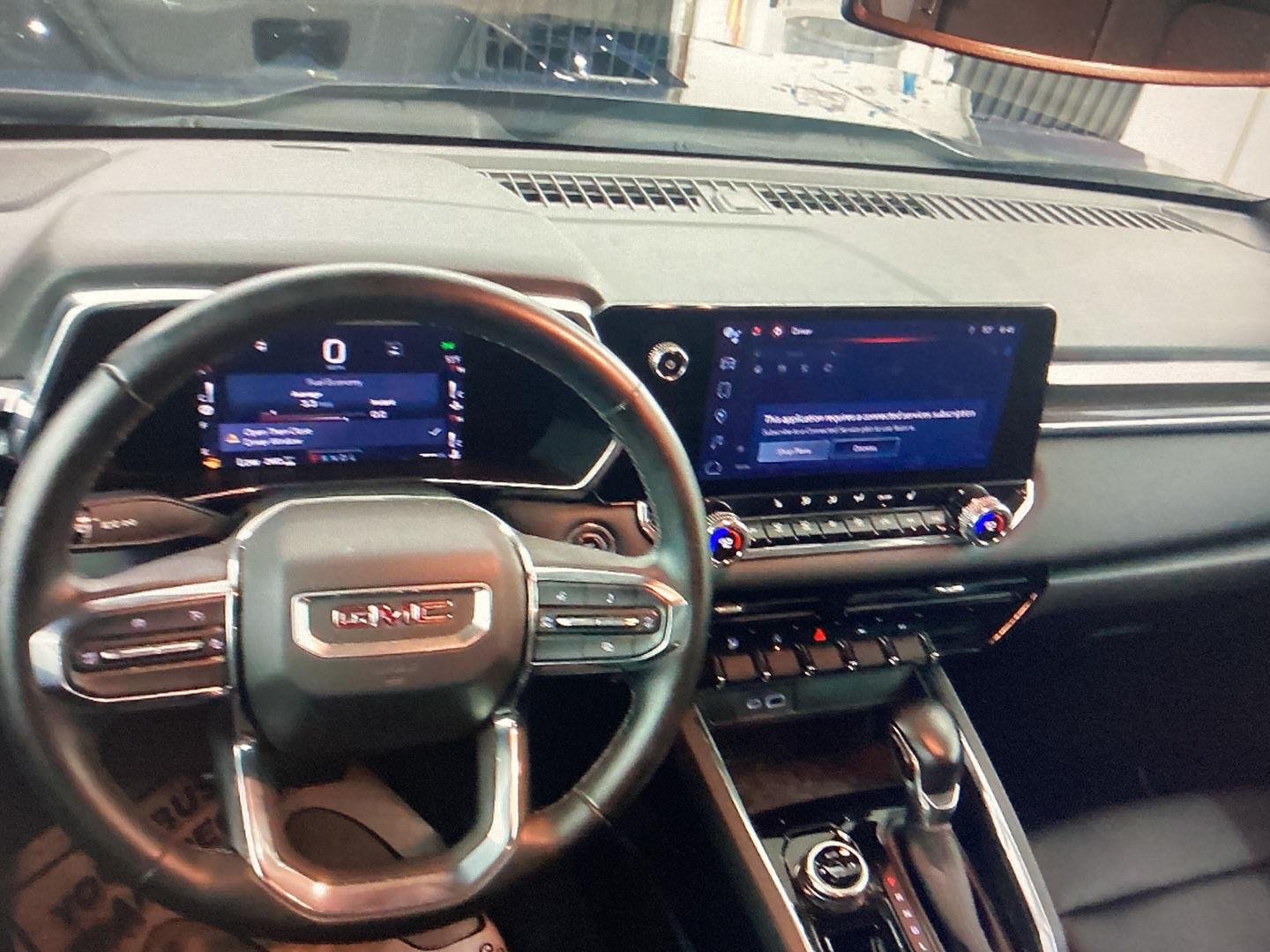 Used 2023 Onyx Black GMC Elevation image 9