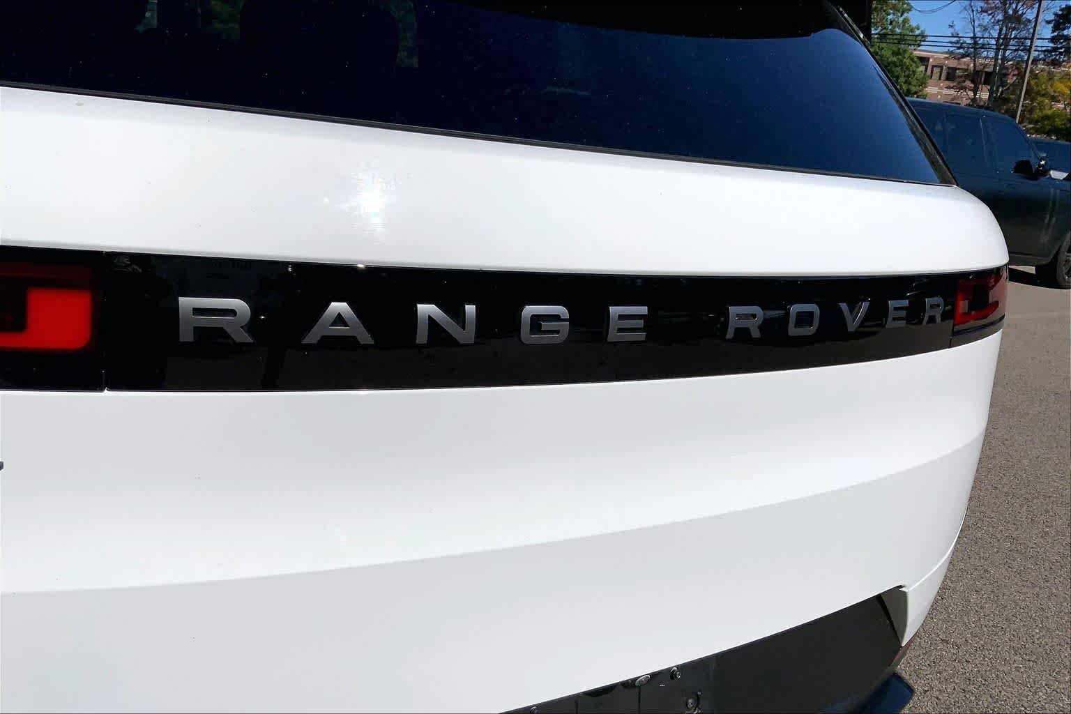 2024 Land Rover Range Rover Sport SE - Photo 29