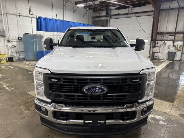 New 2026 Oxford White Ford F-350® XL image 26