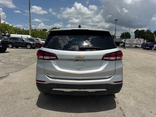 Used 2022 Silver Chevrolet LT image 4