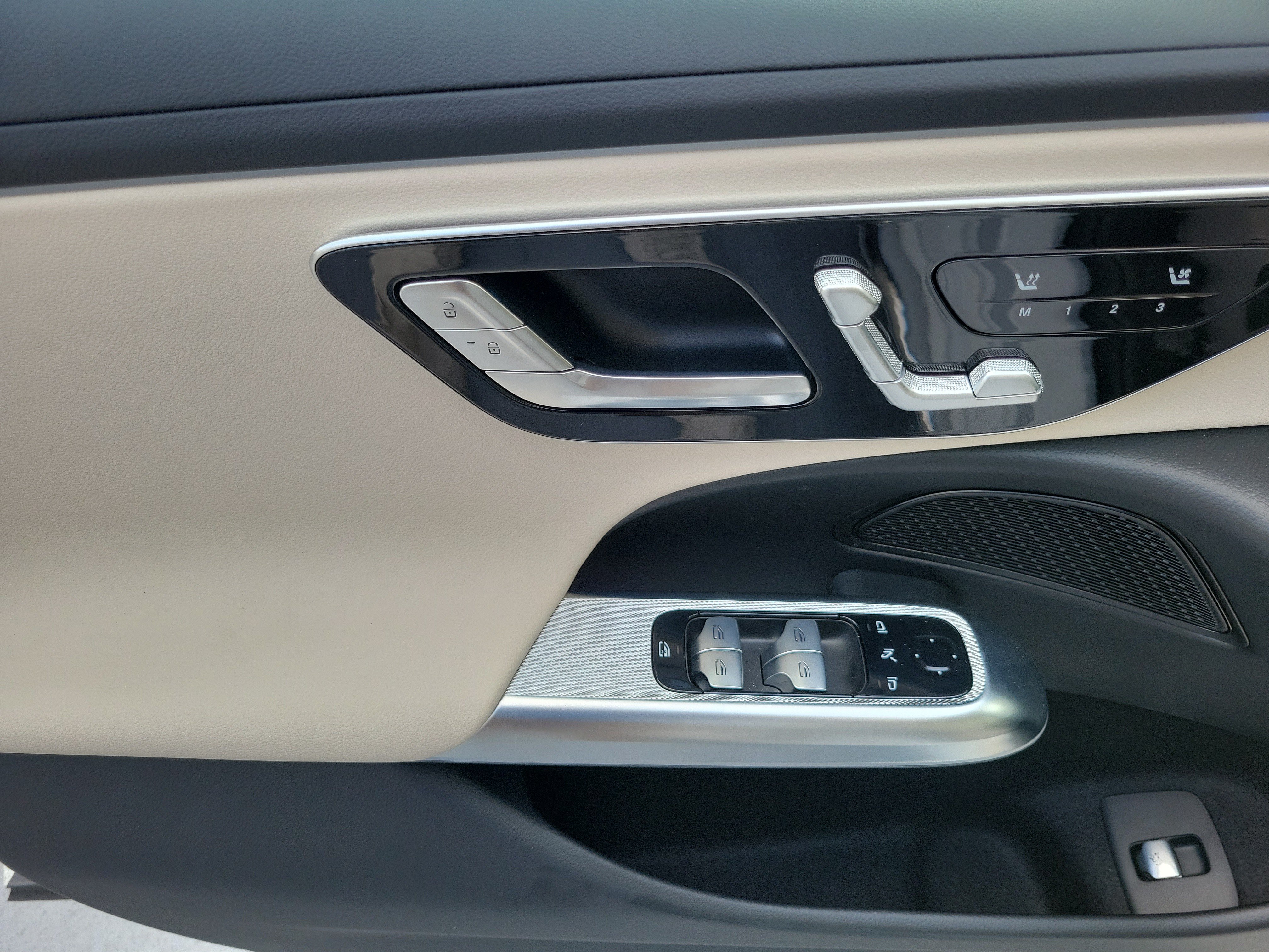 New 2026 Polar White Mercedes-Benz E 350 image 48