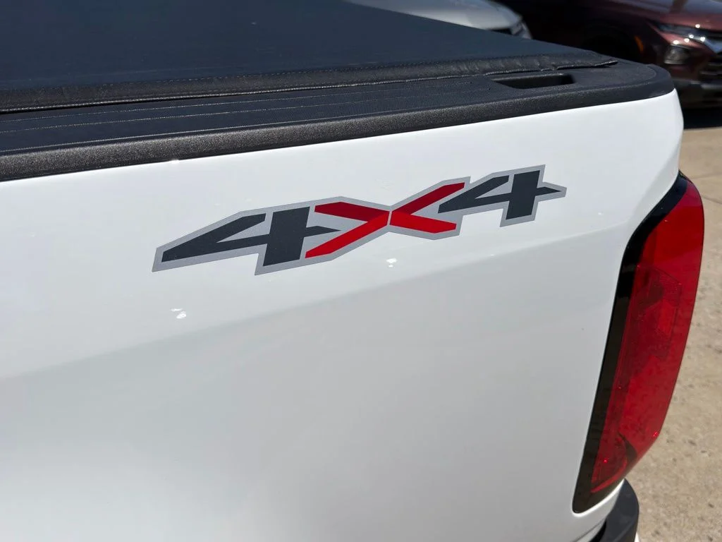 Used 2021 White Chevrolet Work Truck image 39