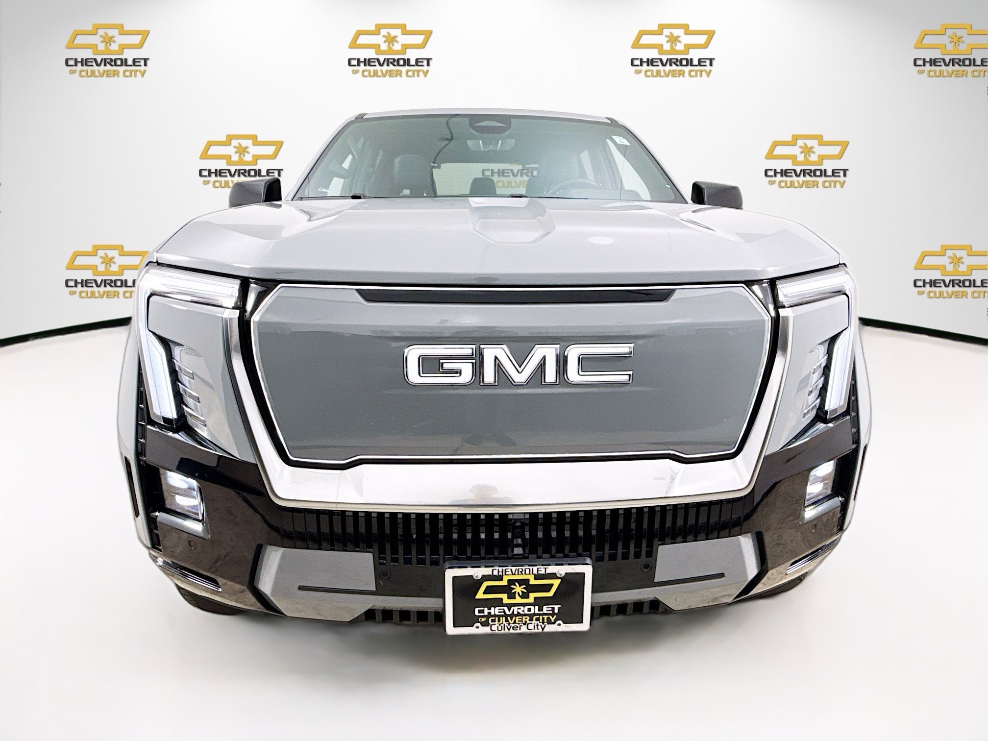 Used 2024 GMC Sierra EV Denali with VIN 1GT401EL4RU401423 for sale in Culver City, CA