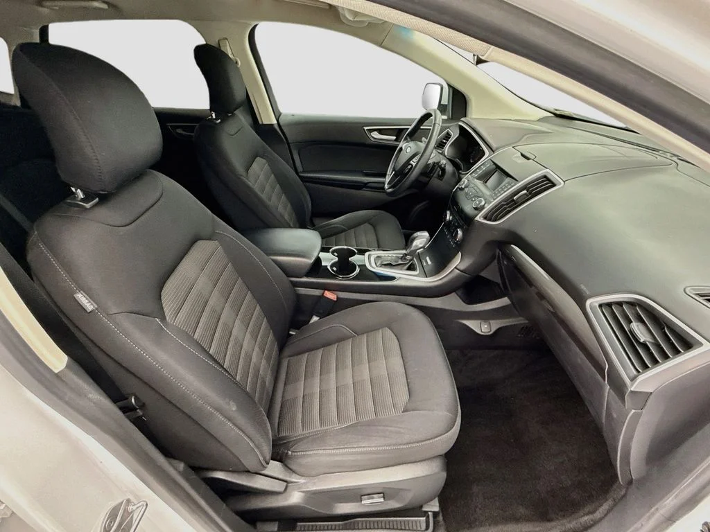 Used 2016 White Ford SEL image 18