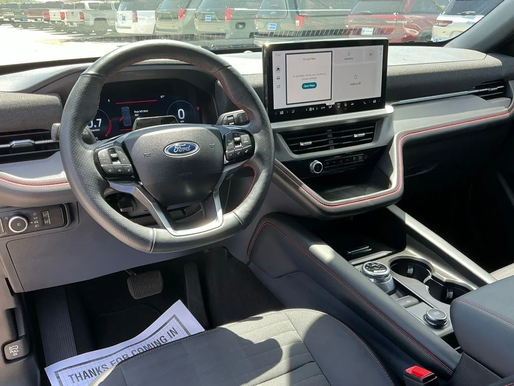Used 2025 Gray Ford ST-Line image 26