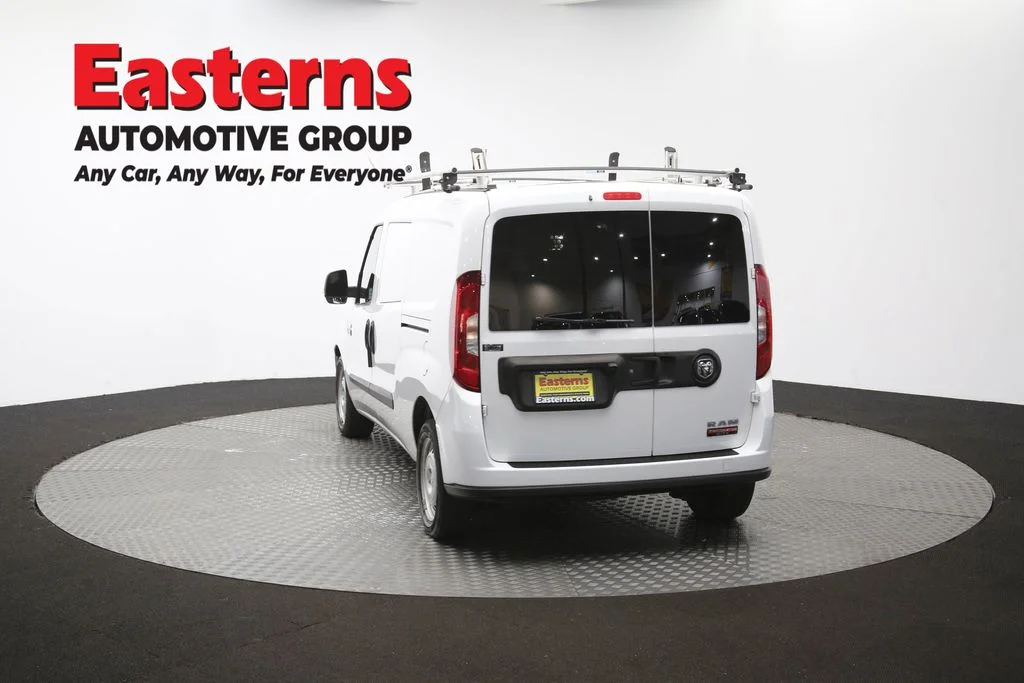 Used 2022 White Ram Base image 63