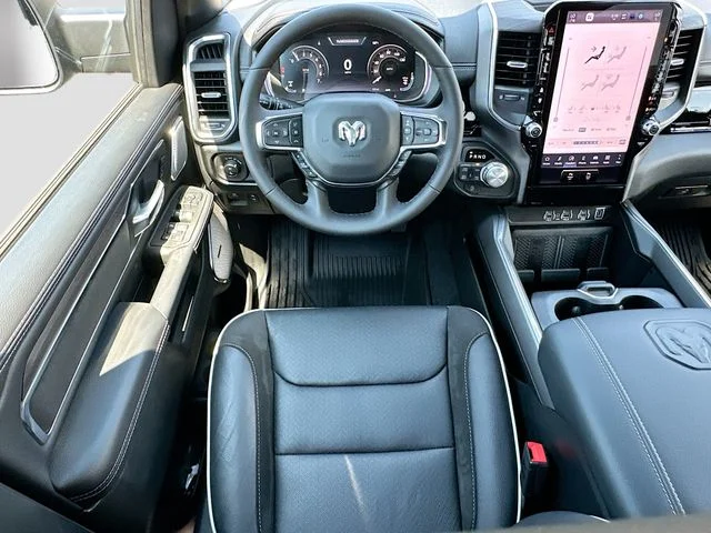 2026 RAM 1500 Laramie - Photo 16