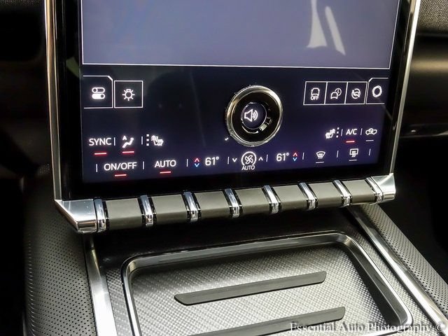 New 2026 Onyx Black GMC Elevation Extended Range image 17