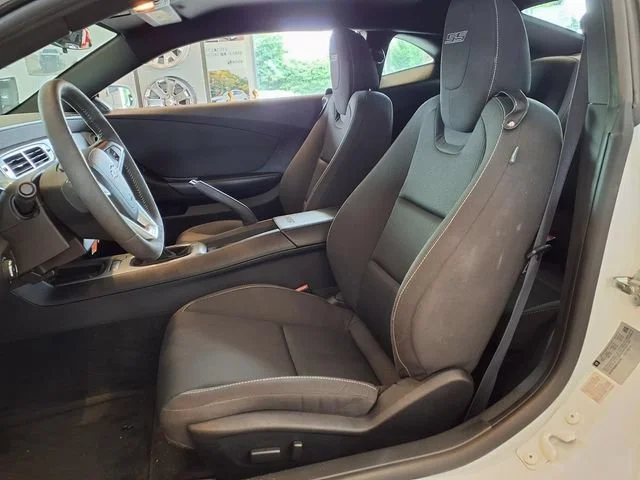 Used 2014 Summit White Chevrolet SS image 17