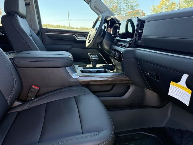 2026 Chevrolet Silverado 1500 LT - Photo 11