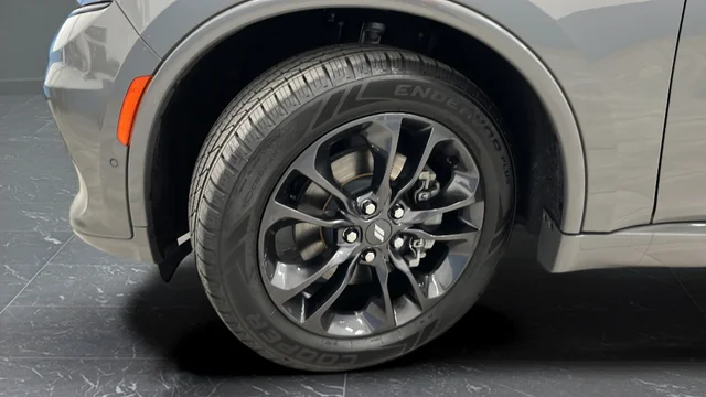 Used 2024 Gray Clearcoat Dodge R/T Premium image 40